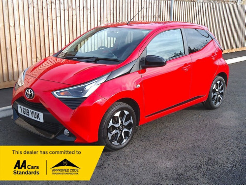 Toyota AYGO  1.0 VVT-i x-trend Hatchback 5dr Petrol Manual Euro