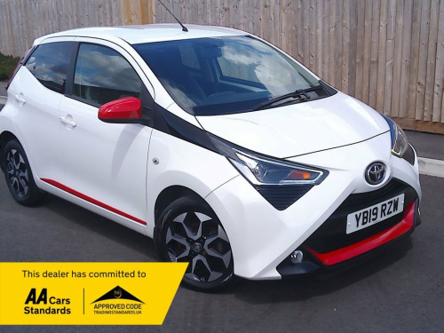 Toyota AYGO  1.0 VVT-i x-trend Hatchback 5dr Petrol Manual Euro