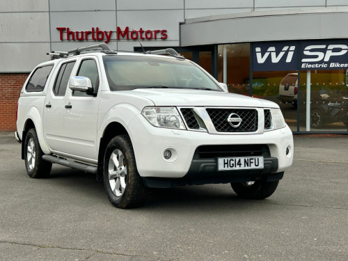 Nissan Navara  Double Cab Pick Up Tekna 2.5dCi 190 4WD Auto