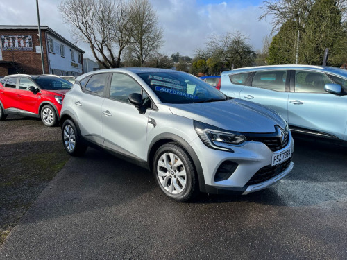 Renault Captur  1.3 TCE 140 Iconic 5dr EDC