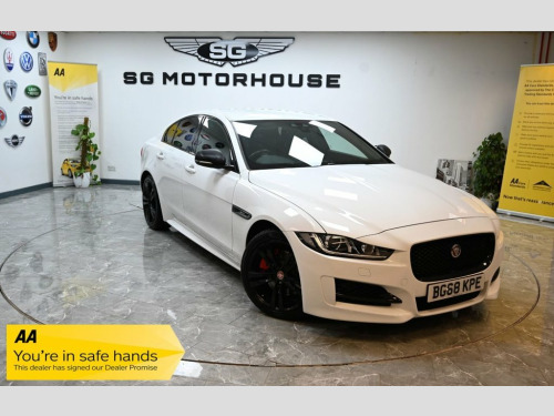 Jaguar XE  2.0i GPF R-Sport Saloon 4dr Petrol Auto Euro 6 (s/