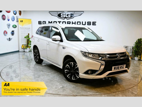 Mitsubishi Outlander  2.0h 12kWh 4h SUV 5dr Petrol Plug-in Hybrid CVT 4W