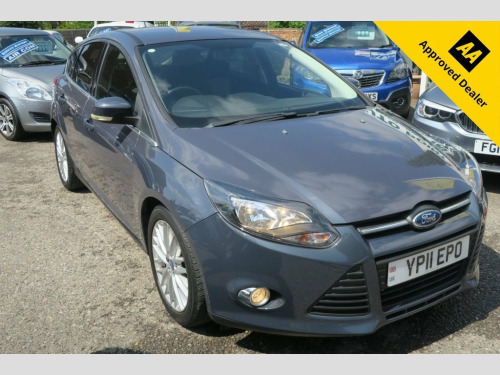 Ford Focus  1.6 Zetec Hatchback 5dr Petrol Manual Euro 5 (125 