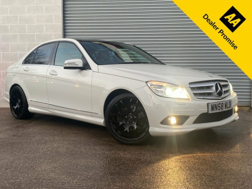 Mercedes-Benz C-Class C220 2.1 C220 CDI Sport Saloon 4dr Diesel Auto Euro 4 (