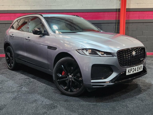 Jaguar F-PACE  2.0 D200 MHEV R-Dynamic HSE Black SUV 5dr Diesel A 