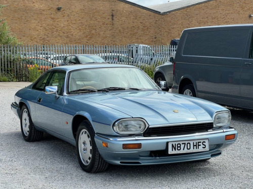 Jaguar XJ  4.0 4.0 2d 223 BHP