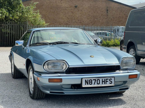 Jaguar XJ 4.0 4.0 2d 223 BHP