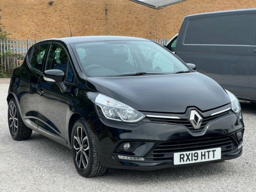 Renault Clio  1.5 dCi Play Hatchback 5dr Diesel Manual Euro 6 (s