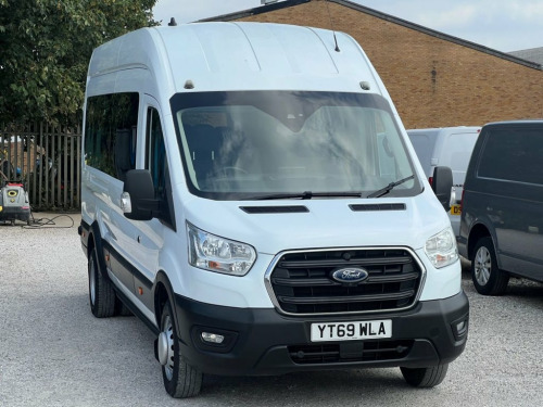 Ford Transit  2.0 460 EcoBlue Trend Minibus Double Cab 5dr Diese