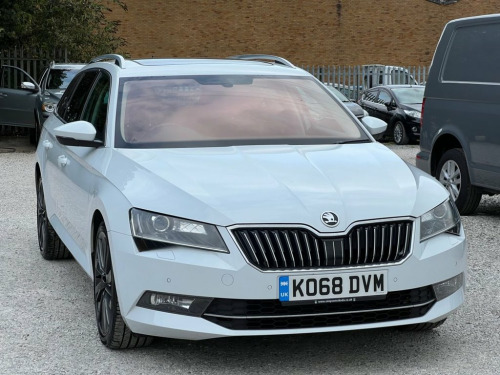 Skoda Superb  2.0 TDI SE L Executive Estate 5dr Diesel DSG Euro 