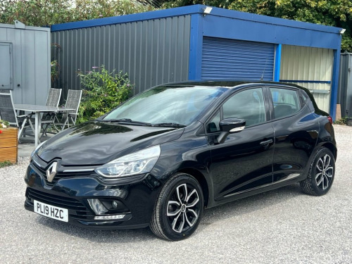 Renault Clio  1.5 dCi Play Hatchback 5dr Diesel Manual Euro 6 (s