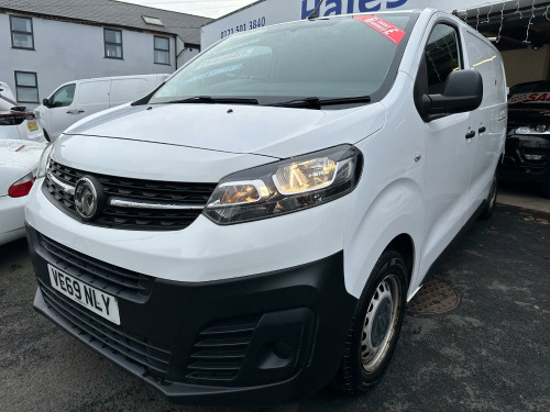 Vauxhall Vivaro  1.5 Turbo D 2700 Edition *NO VAT*