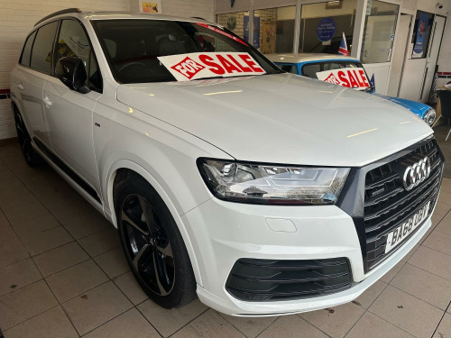 Audi Q7  3.0 TDI V6 50 Black Edition 7 Seater *ONLY 24k MILES*