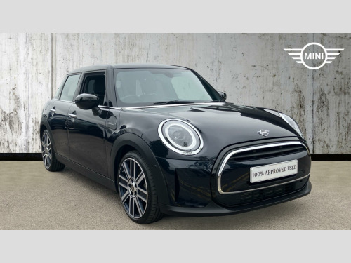 MINI Hatch  COOPER EXCLUSIVE