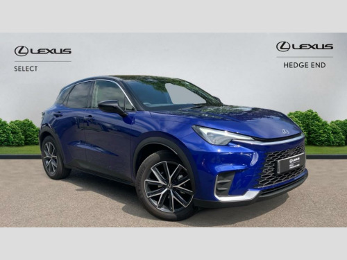 Lexus LBX  Hatchback Premium Plus