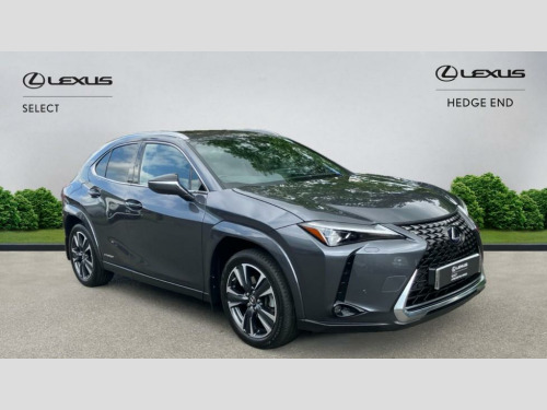 Lexus UX Hatchback Takumi