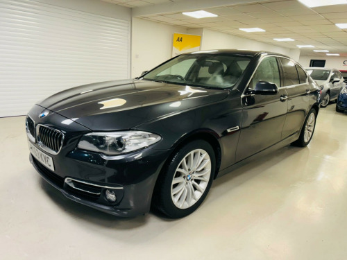 BMW 5 Series  2.0 520d Luxury Auto Euro 6 (s/s) 4dr