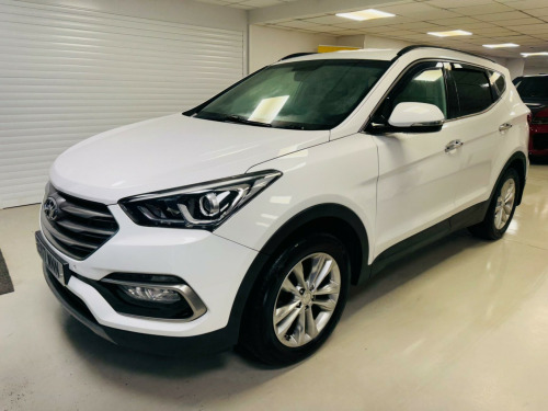 Hyundai Santa Fe  2.2 CRDi Blue Drive Premium Auto 4WD Euro 6 (s/s) 5dr