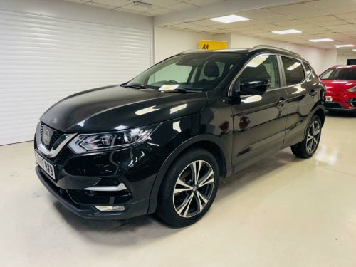 Nissan Qashqai  1.2 DIG-T N-Connecta Euro 6 (s/s) 5dr