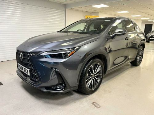 Lexus NX 300h  2.5 350h Takumi E-CVT 4WD Euro 6 (s/s) 5dr 