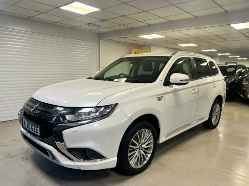 Mitsubishi Outlander  2.4h TwinMotor 13.8kWh Design CVT 4WD Euro 6 (s/s) 5dr