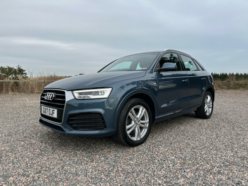 Audi Q3  TFSI S LINE NAVIGATION 5-Door