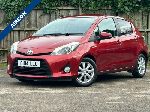 Toyota Yaris  1.5 VVT-h Icon Plus Hatchback 5dr Petrol Hybrid CV