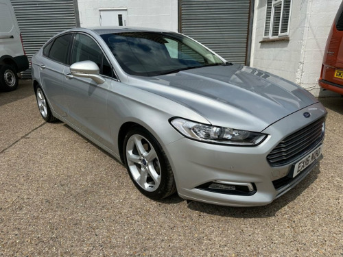Ford Mondeo  2.0T EcoBoost Titanium Hatchback 5dr Petrol Auto E