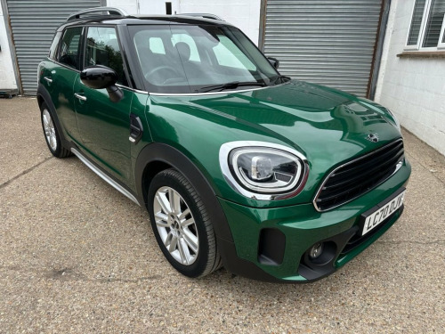MINI Countryman  1.5 Cooper Exclusive SUV 5dr Petrol Steptronic Eur