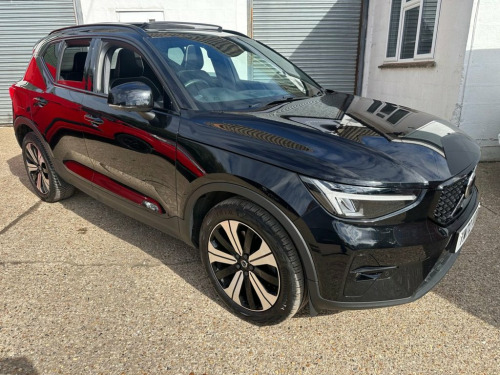 Volvo XC40  1.5h T5 Recharge Ultimate Dark Petrol Plug in Hybr 