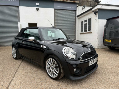 MINI Convertible  1.6 Cooper S Convertible 2dr Petrol Steptronic (18
