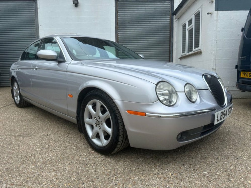 Jaguar S-TYPE  3.0 V6 SE Saloon 4dr Petrol Automatic (259 g/km, 2