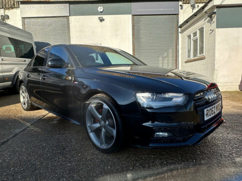 Audi A4  2.0 TDI Black Edition Saloon 4dr Diesel Manual qua 