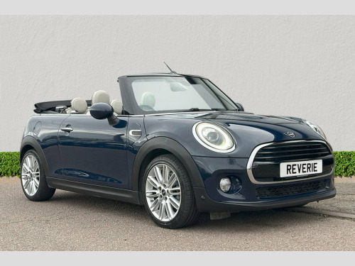 MINI Convertible  1.5 Cooper Convertible 2dr Petrol Steptronic Euro 