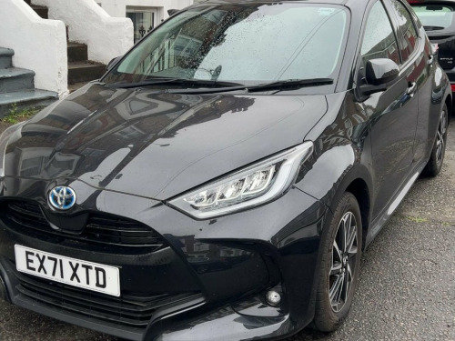 Toyota Yaris  1.5 VVT-h Design Hatchback 5dr Petrol Hybrid E-CVT
