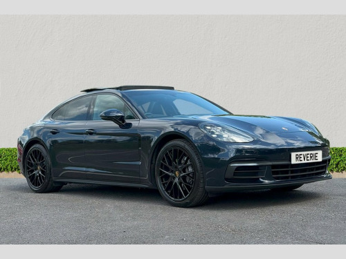 Porsche Panamera  3.0 V6 Saloon 5dr Petrol PDK Euro 6 (s/s) (330 ps)