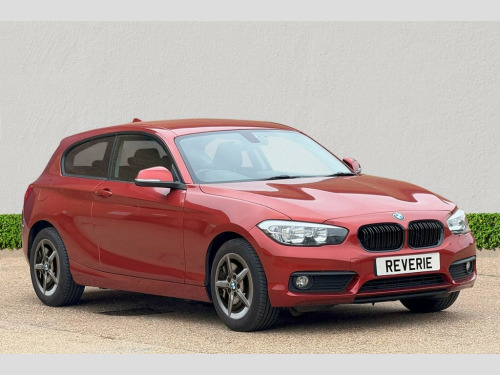 BMW 1 Series  1.5 118i SE Hatchback 3dr Petrol Manual Euro 6 (s/