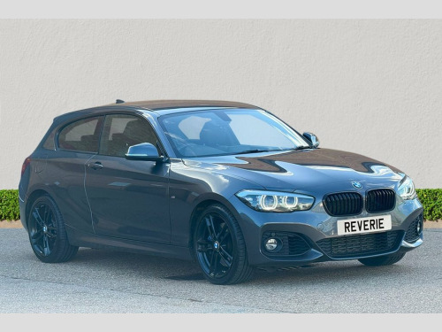 BMW 1 Series  1.5 118i M Sport Shadow Edition Hatchback 3dr Petr