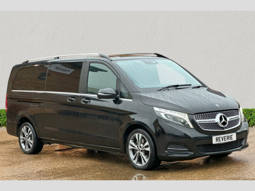 Mercedes-Benz V-Class  2.2 V250d BlueTEC Sport MPV 5dr Diesel G-Tronic+ E