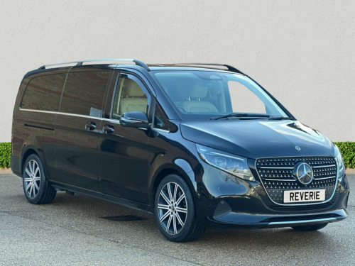 Mercedes-Benz V-Class  2.0 V300d Sport MPV 5dr Diesel G-Tronic+ Euro 6 (s 