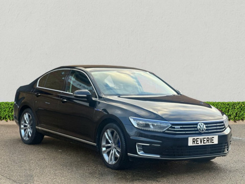 Volkswagen Passat  1.4 TSI GTE Saloon 4dr Petrol Plug-in Hybrid DSG E 
