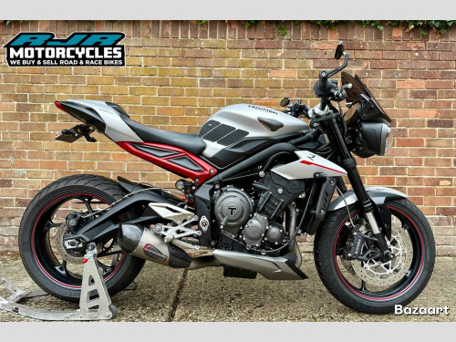 Triumph STREET TRIPLE 765 R