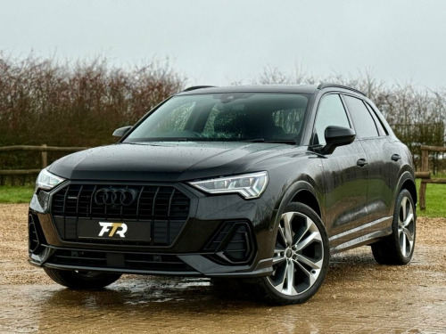 Audi Q3  2.0 TFSI 40 Vorsprung SUV 5dr Petrol S Tronic quat 