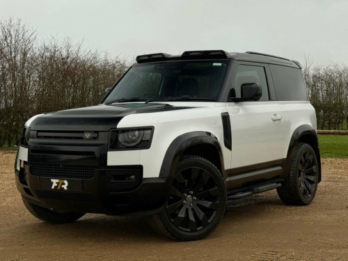 Land Rover Defender  3.0 D250 MHEV SE SUV 3dr Diesel Auto 4WD Euro 6 (s 