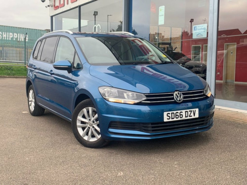 Volkswagen Touran  2.0 TDI BlueMotion Tech SE Family MPV 5dr Diesel D