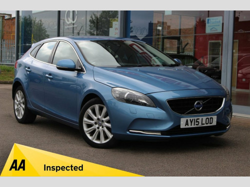 Volvo V40  2.0 D4 SE Lux Nav Hatchback 5dr Diesel Geartronic 