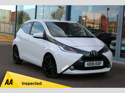 Toyota AYGO  1.0 VVT-i x-style Hatchback 5dr Petrol x-shift Eur