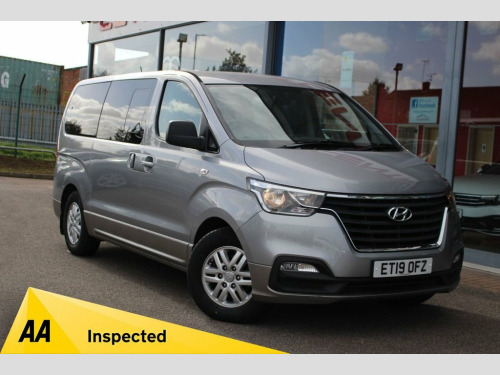 Hyundai i800  2.5 CRDi SE MPV 5dr Diesel Auto Euro 6 (170 ps) 8 