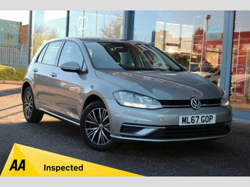 Volkswagen Golf  1.6 TDI SE Nav Hatchback 5dr Diesel DSG Euro 6 (s/ 