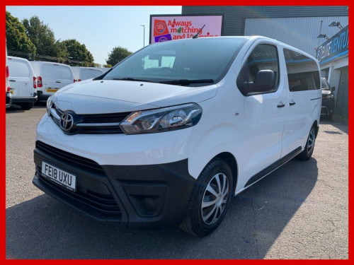 Toyota PROACE Verso  1.6 D-4D L1 COMBI 5d 114 BHP